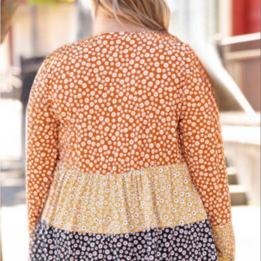 PLUS Colorful Tunic, Long-sleeved, Patterned, Plus 1X-4X, NWT - Picture 4 of 8